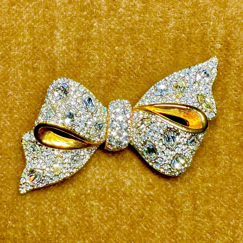 SWAROVSKI PAVE' BOW BROOCH